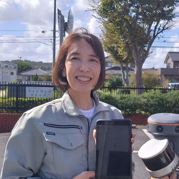 高島朋代