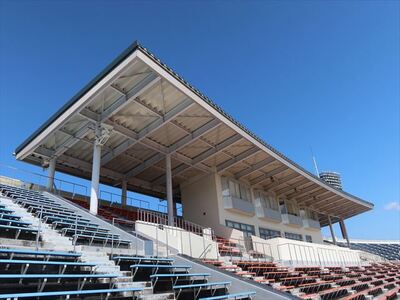 布勢総合運動公園陸上競技場